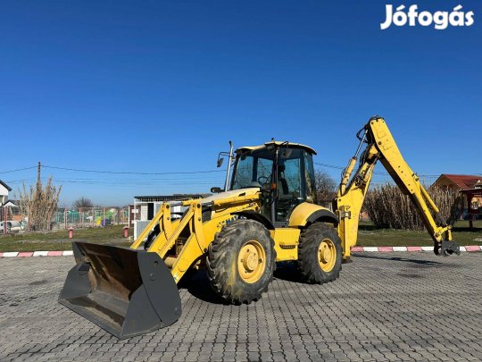 Komatsu WB97S kotró-rakodó kombigép