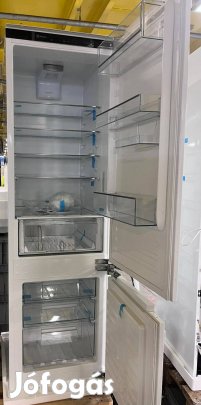 Kombinált hűtőszekrény