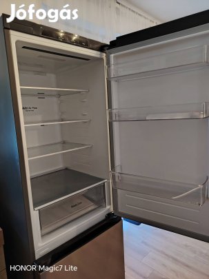 Kombinált hűtőszekrény 