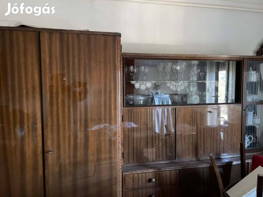 Kombinált szekrény