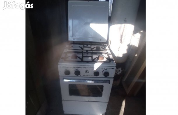 Komfort gáztűzhely Kiskunfélegyházán