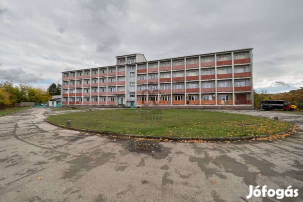 Komlón eladó sokoldalú ipari ingatlan  hatalmas lehetőségekkel!