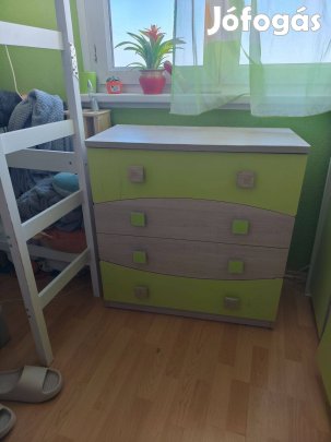 Komód 4 fiókos