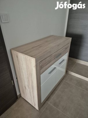 Komód Malta - fehér, tölgyfa színű
