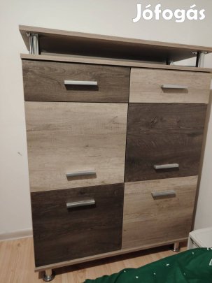 Komód eladó!