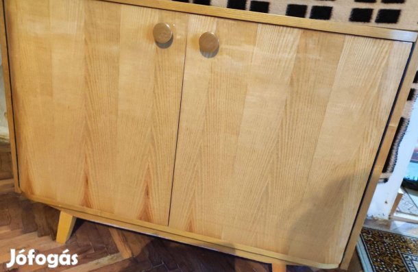 Komód szekrény, ágyneműtartós