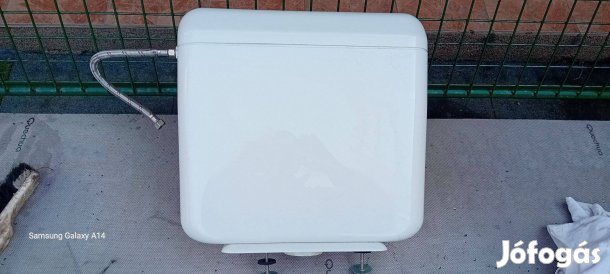 Komplet WC tartály eladó