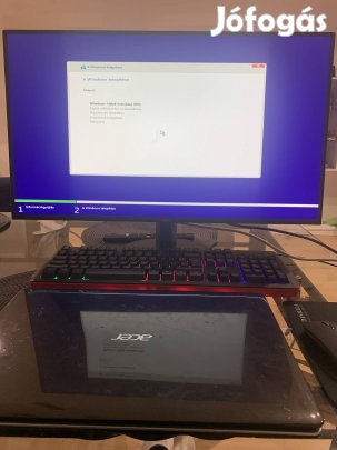 Komplett asztali PC GT710 2GB videokártyával