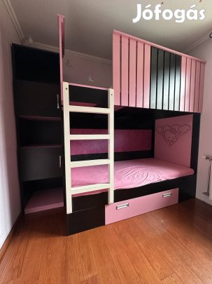 Komplett gyerekszoba bútor eladó!