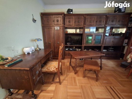 Komplett koloniál nappali eladó