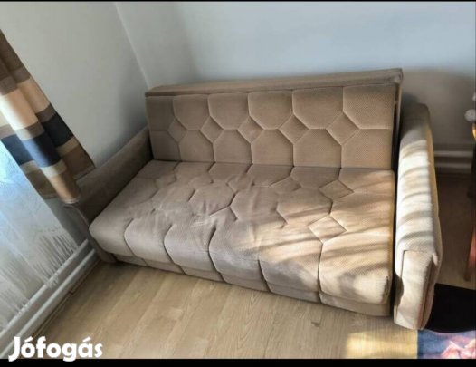 Komplett nappali garnitúra: Ágyazható kanapé 2 db kényelmes fotel ??