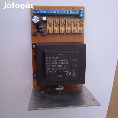 Komplett táp panel trafóval , szabályozható kimenetű