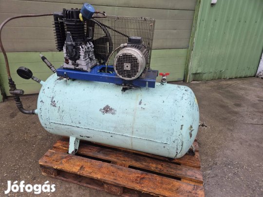Kompresszor,  380 V., 3 Kw. -os, 250 L.-es tartállyal 