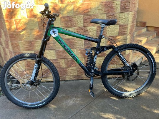Kona stinky dee-lux DH 26" kerékpár