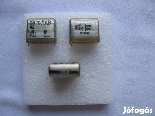 Kondenzátor 680nF , 275 VAC