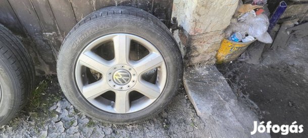 Könnyűfém felni + gumi