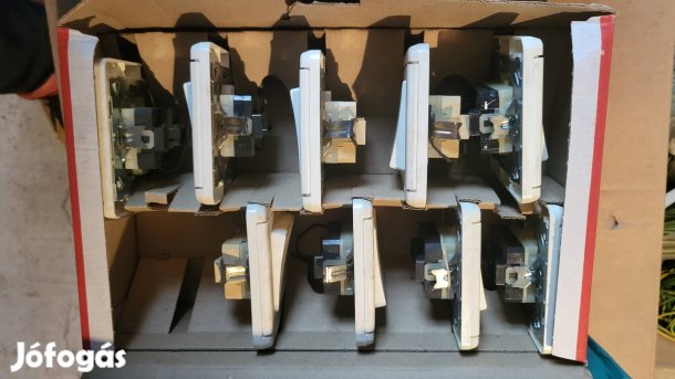 Kontavill új kapcsolók, fehér és barna színben.