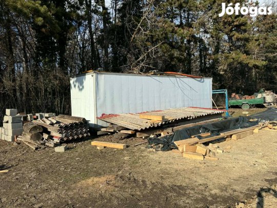 Konténer Raktár plató