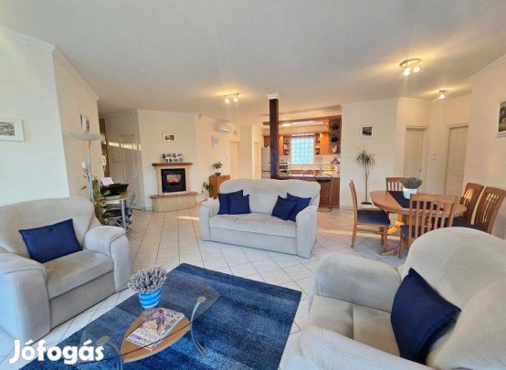 Köntöskerti 2004-ben épült,145 nm-es N+3szobás családi ház eladó!