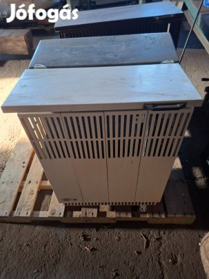 Konvektor , parapetes