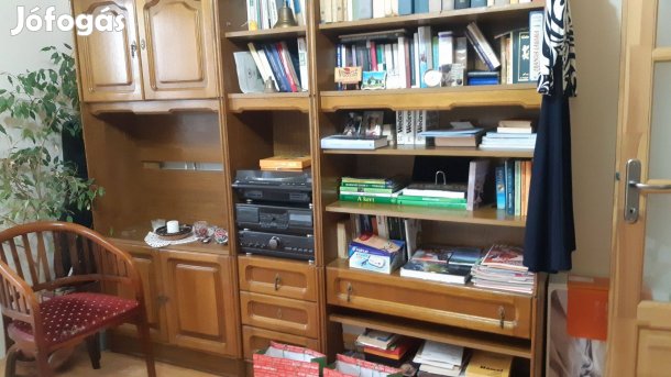 Könyesvszekrények, TV-elhelyezésére szekrények eladók