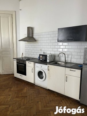 Konyha butor+fuzolap+suto 10000.-Ft