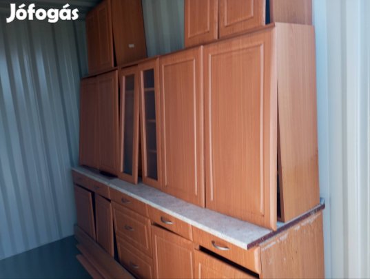 Konyhabútor 
