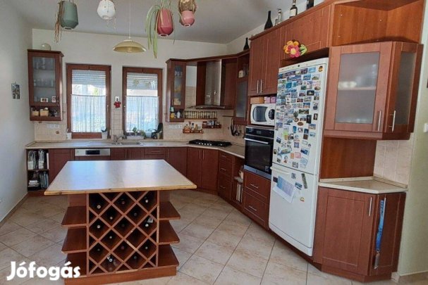 Konyhabútor, L alakú, konyhaszigettel