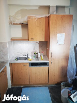 Konyhabútor gépek nélkül