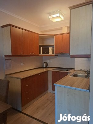 Konyhabútor gépek nélkül