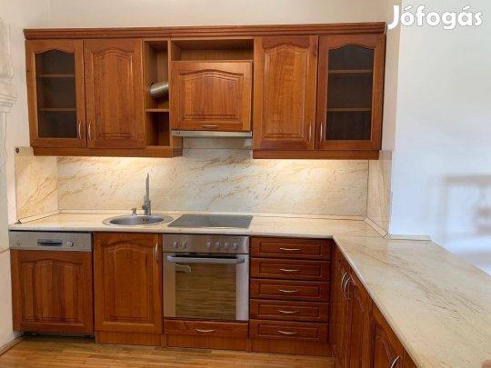 Konyhabútor gépekkel