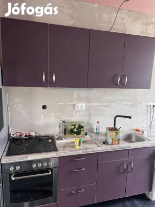 Konyhabútor gépekkel