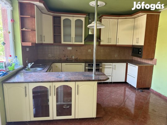 Konyhabútor gépekkel eladó