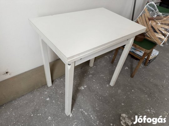 Konyhai asztal étkező asztal kinyitható