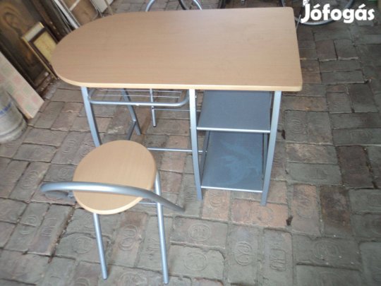 Konyhai bárszett 2 székkel és asztallal