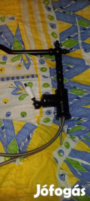 Konyhai csaptelep, egykaros, fekete, 32 cm