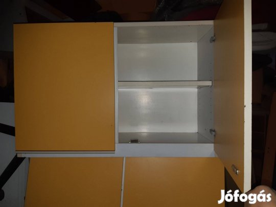 Konyhai felső szekrény 32x90cm széles