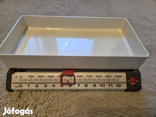 Konyhai mérleg 13 KG.-ig mér használt állapotban eladó