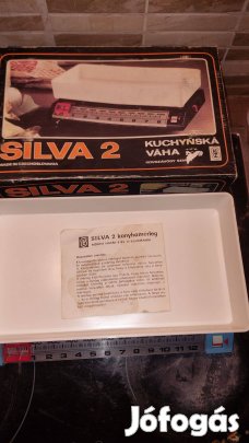 Konyhai mérleg 13 Kg