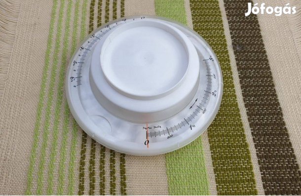 Konyhai mérleg eladó, 3kg-ig mér