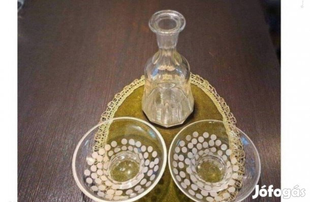 Konyhai üveg edények egy tételben