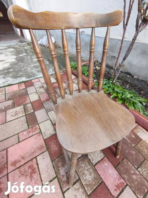 Konyhaszékek (6 db tömör fából)