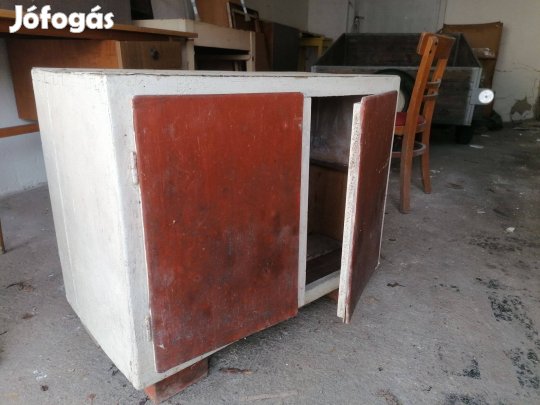 Konyhaszekrény alsó
