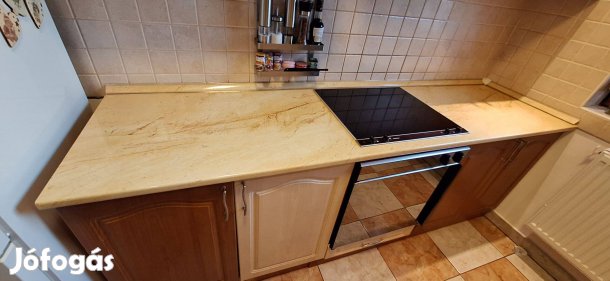 Konyhaszekrény eladó