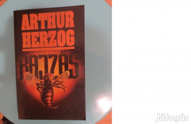 Könyv eladó ( Arthur Herzog: Rajzás )