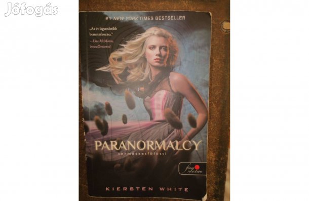 Könyv eladó ( Paranormalcy )