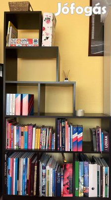 Könyvespolc, térelválasztó