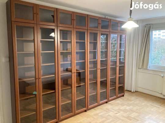 Könyvesszekrény, négyrészes, üvegezett, kifogástalan állapotban