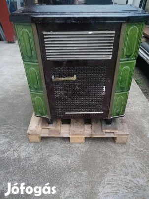 Koppe mobil cserépkályha öntvény betéttel