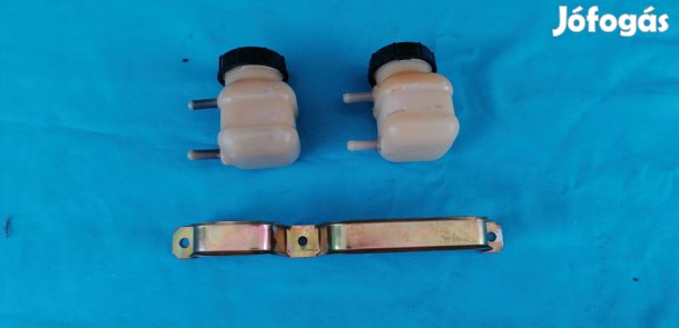 Korai Lada ( Zsiguli ) modellekhez 2 kivezetéses fékolaj tartáj + Pánt